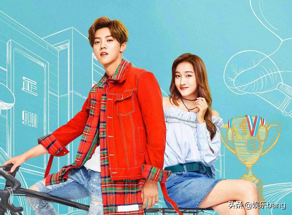 鹿晗关晓彤鞋子,关晓彤鹿晗鞋子