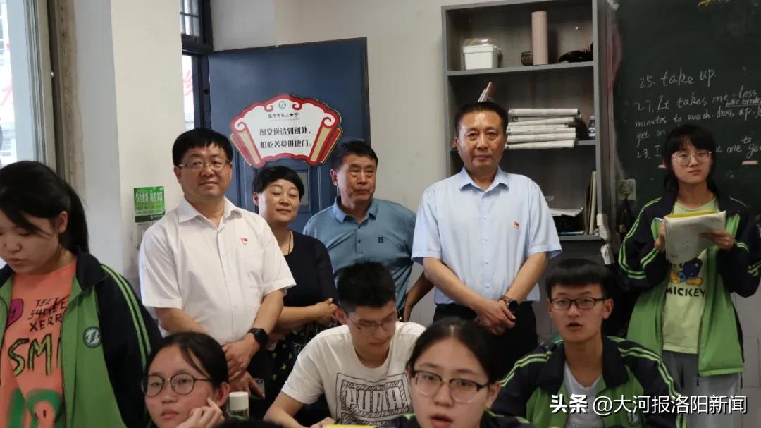 洛阳市政府贺敏,洛阳市政府副秘书长贺敏