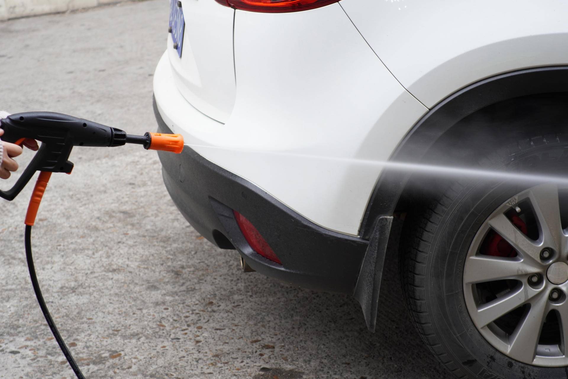 洗车机的使用方法与技巧,洗车机怎样洗车好用