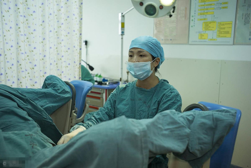 女生生完孩子盆底肌怎么修复,女人生完孩子盆底肌如何锻炼