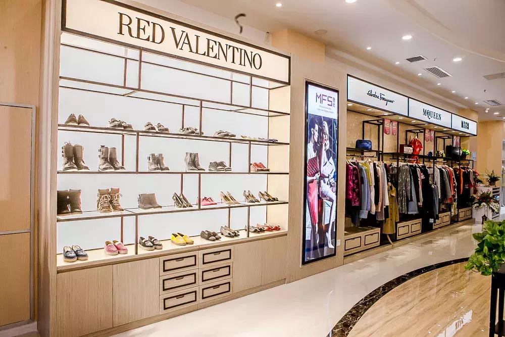 一众顶尖奢牌合伙搞事！Gucci、Prada、Maxmara……低至440元