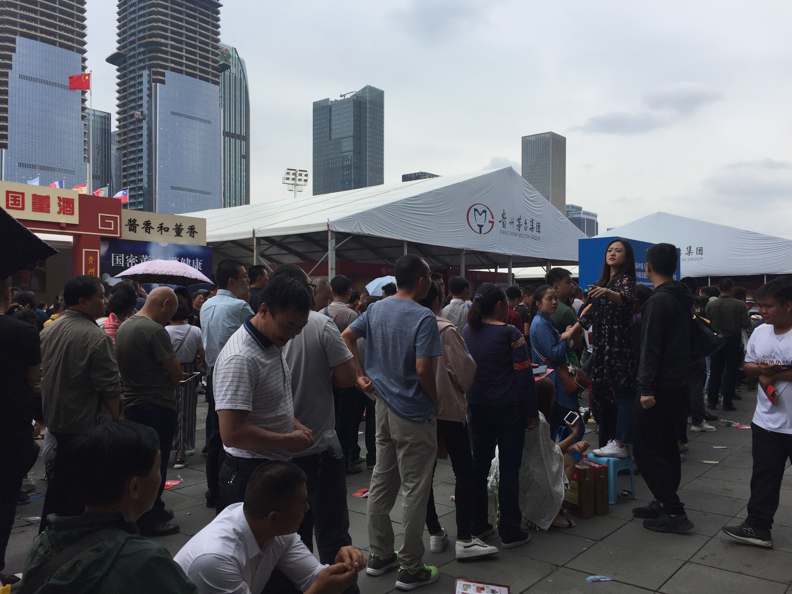 街边暴利生意,街边散酒利润