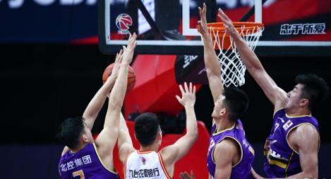 五大联赛单赛季助攻榜纪录,国内球员篮板排名最新数据