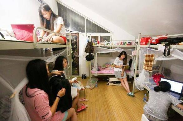 在大学被宿舍孤立会受到哪些影响,大学生宿舍被舍友故意孤立怎么办