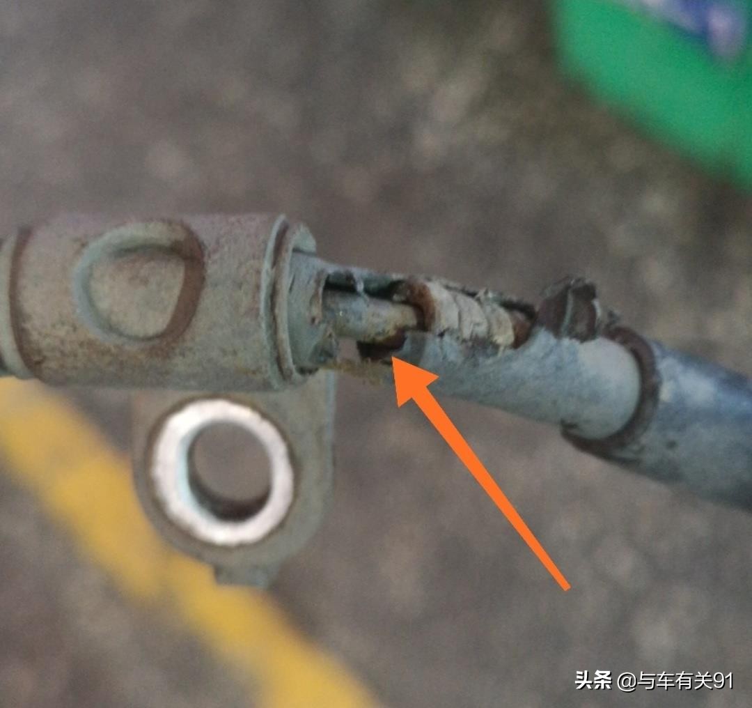 刹车有问题一定要及时处理,刹车出问题图标