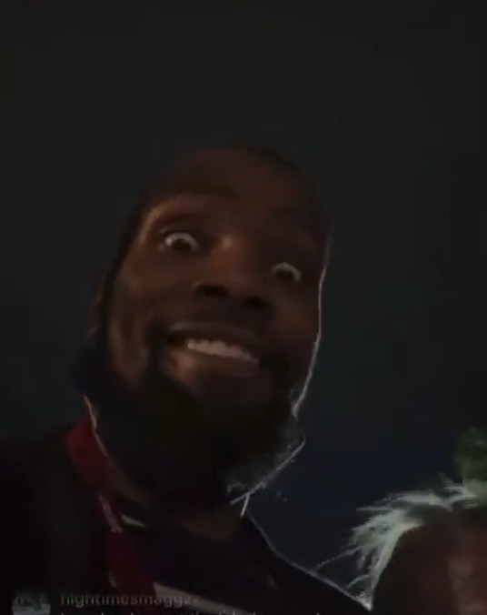 朱婷杜兰特,杜兰特迷恋斯嘉丽