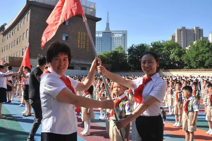 石家庄东风路小学和东风西路小学,石家庄市东风西路小学怎么样