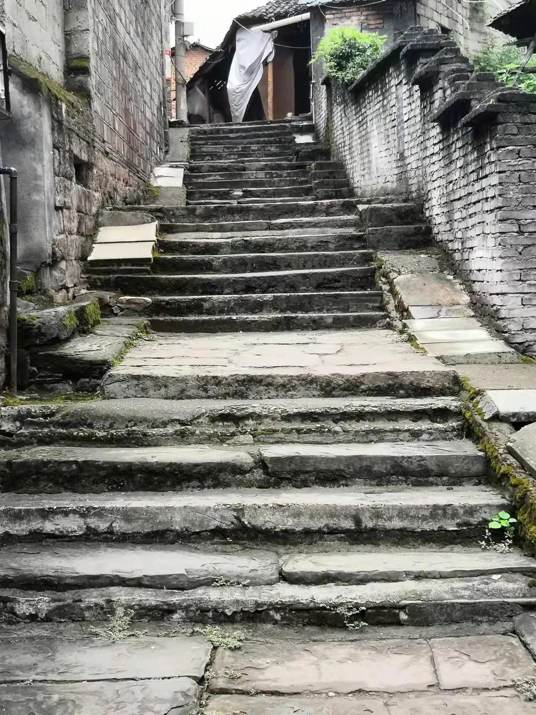 沅陵县城仅存的老巷子,沅陵宽窄小巷