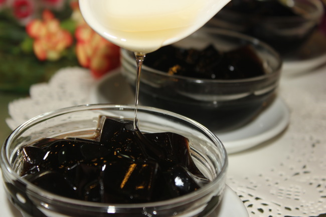 龟苓膏粉做甜品大全,龟苓膏制作甜品