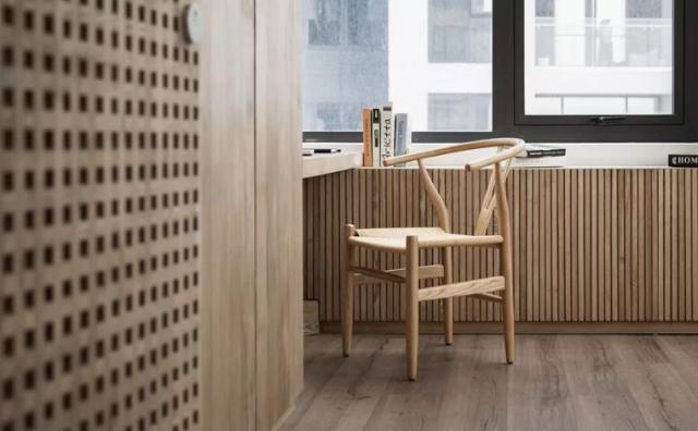 历时52天他把老宅改造成5层别墅,最牛木匠打造木头房子