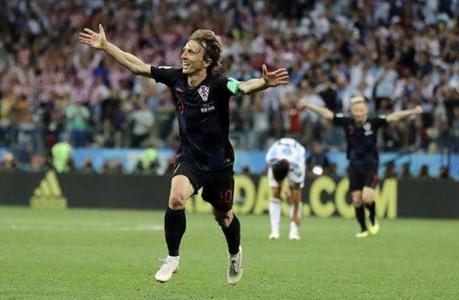 终结梅罗时代金球奖的莫德里奇,莫德里奇夺得冠军