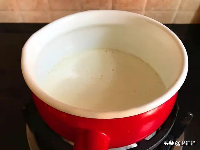 蒸馒头发黄，多加这几步，个个蓬松奶白