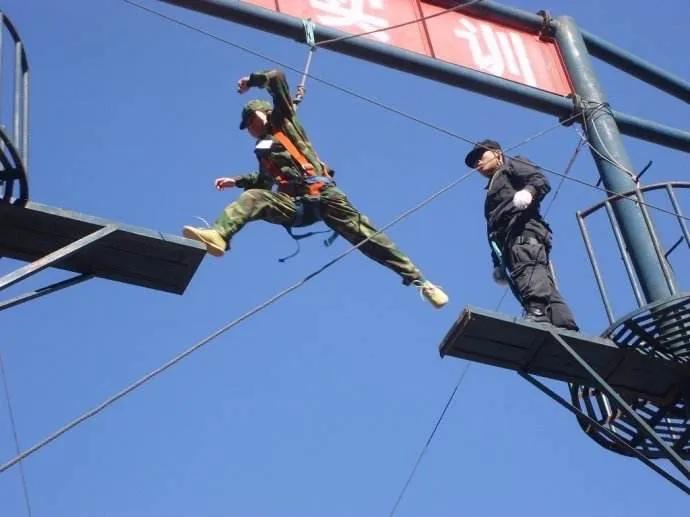 引领右脑《领袖创造营》第一期：校长，请重新定义你自己