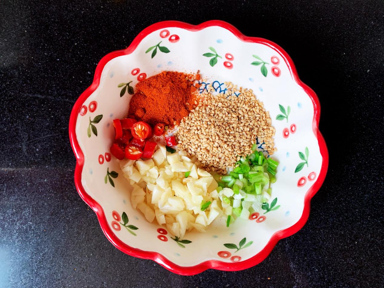 抚顺自制麻辣拌调料,在家就能自制的麻辣拌