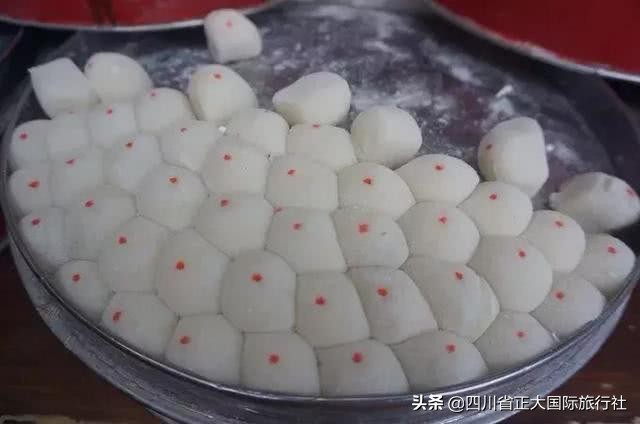 吃货们千万不要错过的昆明美食街,女吃货们打卡长沙网红美食街视频