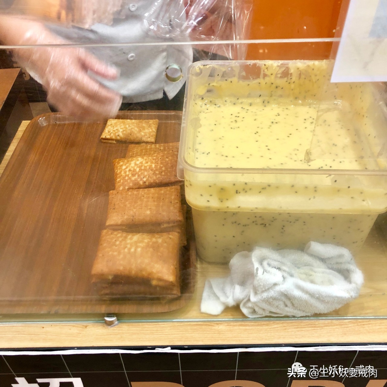 哪个牌子的鸡蛋卷最好吃,全世界最好吃的鸡蛋卷