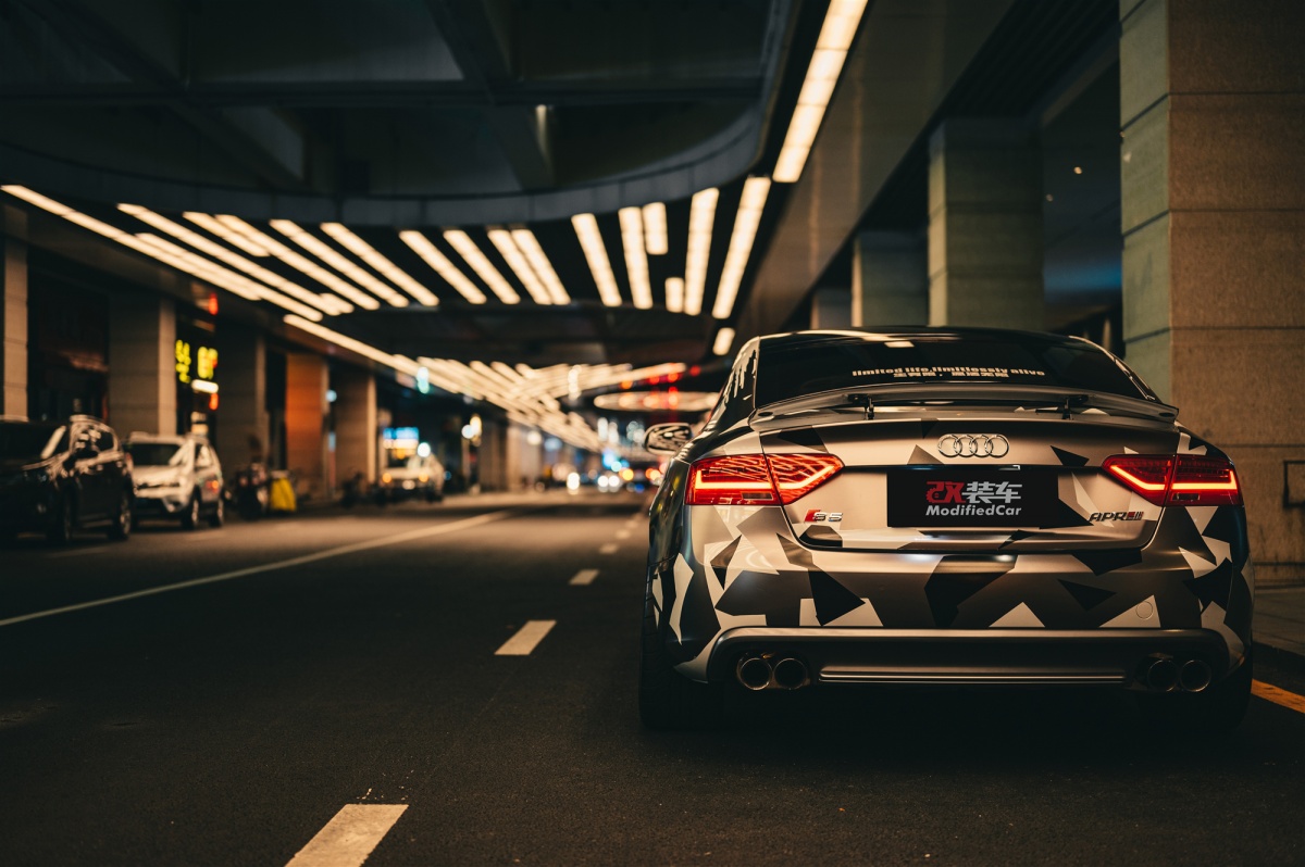 爆缸修复好了还能开不,奥迪a5大修后爆缸