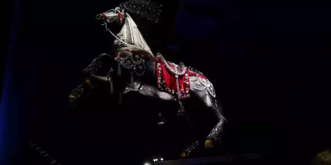 异域来风,域外来风