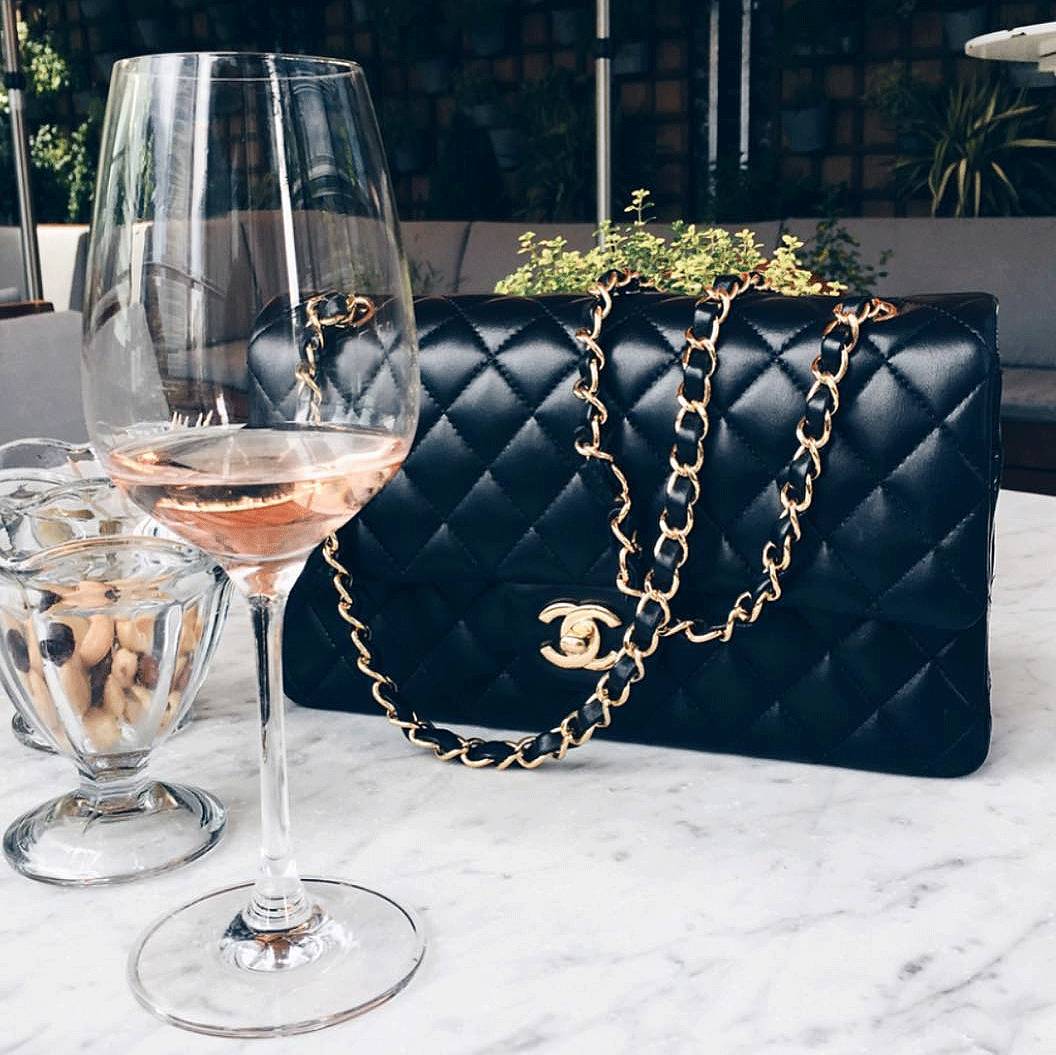 仿品的包包能鉴定出来吗,假的包包鉴定