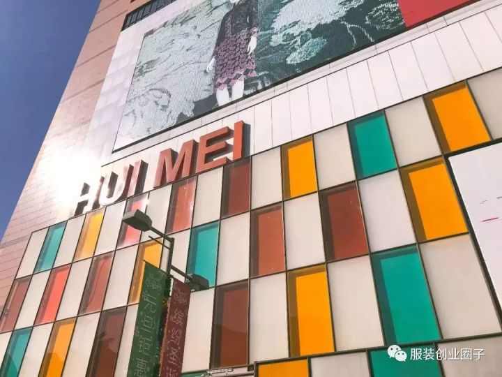 沧州服装批发市场哪个最大和便宜,广州服装服装批发市场