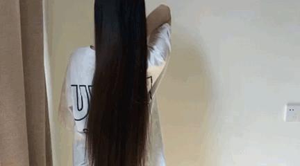 头发干枯毛躁打结用什么方法,解决头发干枯毛躁分叉发量少