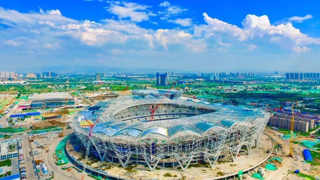 西安奥体中心二期效果图,西安奥体中轴陆港之翼