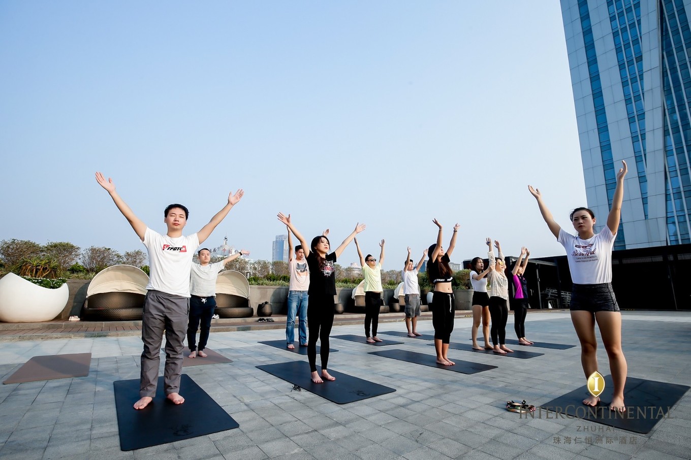珠海三天三夜的旅游攻略海边,珠海海景酒店全海景房自助餐