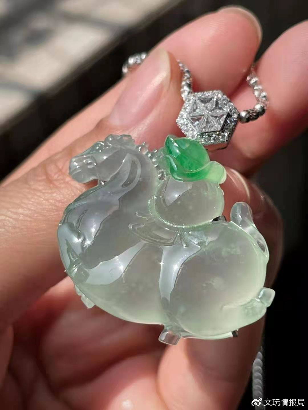 直播间卖的翡翠很便宜是真玉吗,直播间真的可以买到便宜的翡翠吗