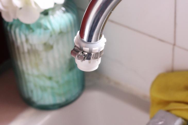 净水器龙头怎么能安装防溅水龙头,电控净水器水龙头可改机械龙头吗