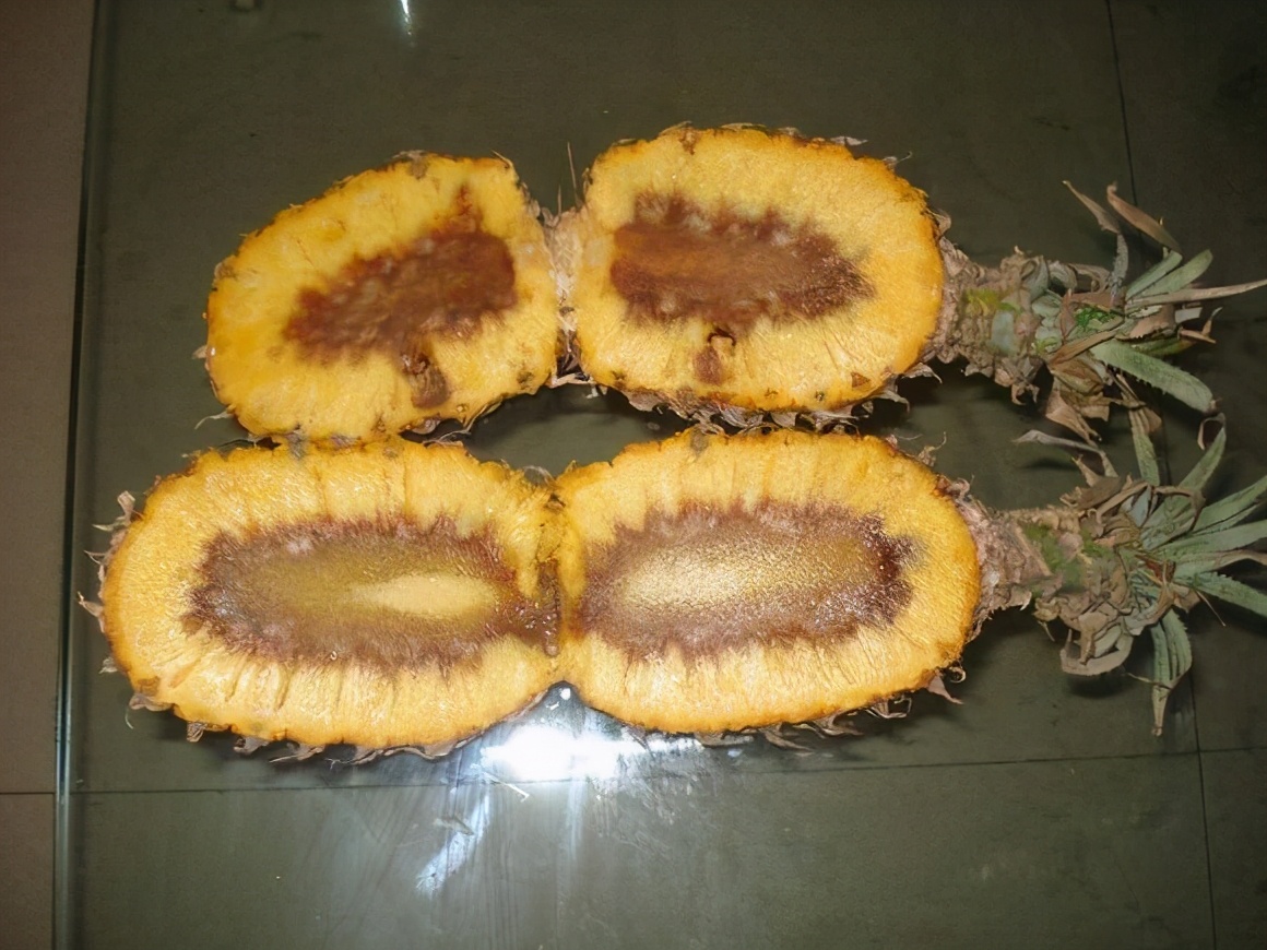 黄颜色的水果吃多了会怎样,变色的藕还能吃不