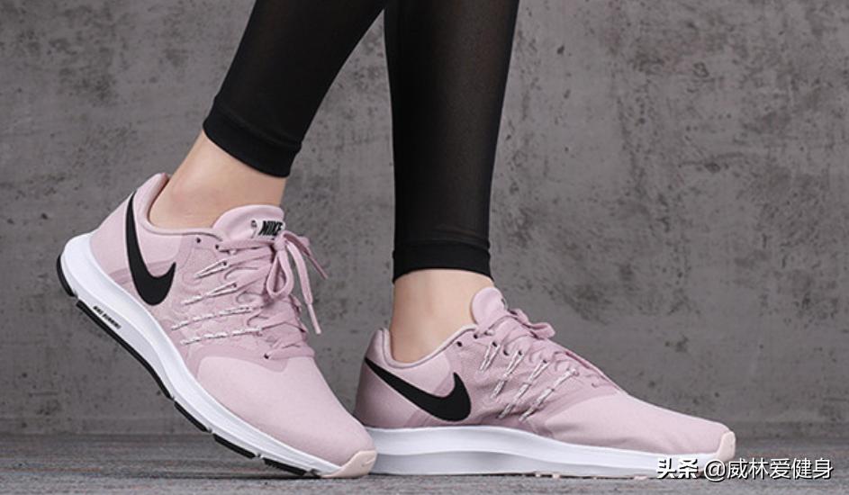 如何选择运动跑鞋,如何挑选女士运动跑鞋