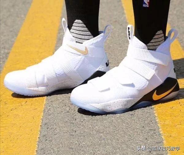 高帮篮球鞋究竟能不能防崴脚？推荐一波大体重球员穿的球鞋