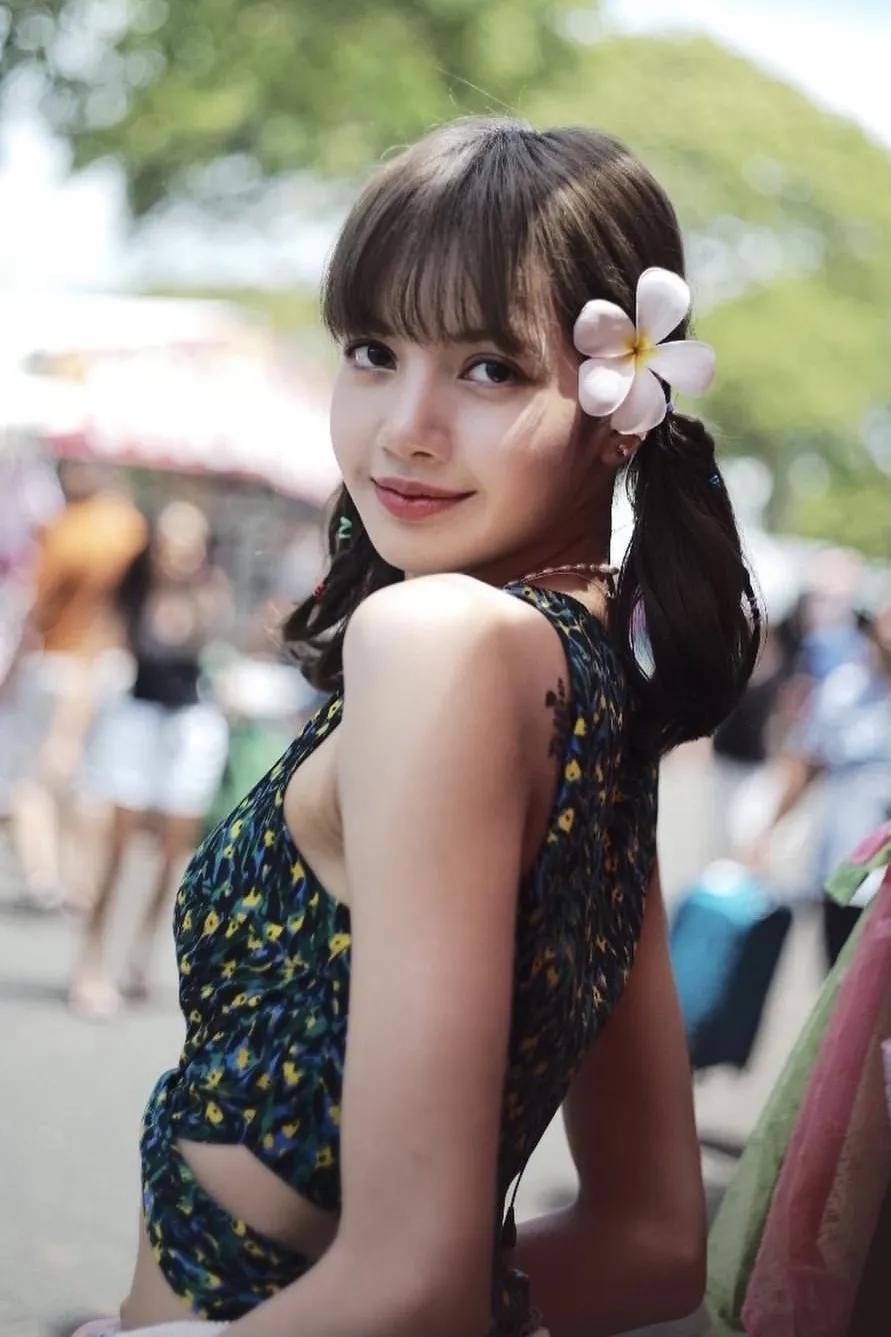 lisa珠宝首饰,lisa戴高定珠宝