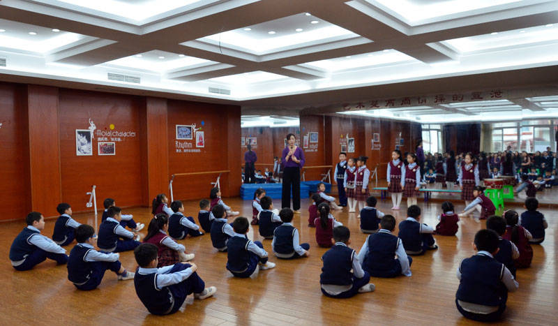 重庆小学家长开放日,家长体验特色课程