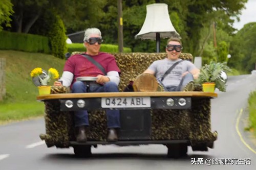 最令人惊奇的街头表演,世界神奇的街头表演