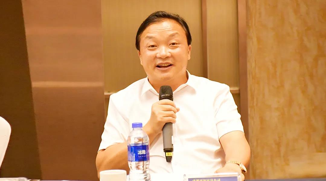 走进永亨—成都市家具商会举办办公家具标杆企业学习沟通沙龙活动