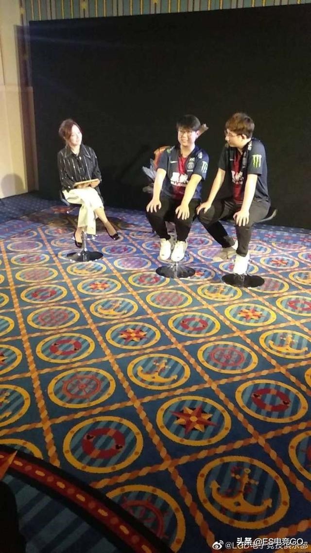 刀圈二三事：剑圣面具下长牙大胡子；小卡尔有了小冰女还会远吗