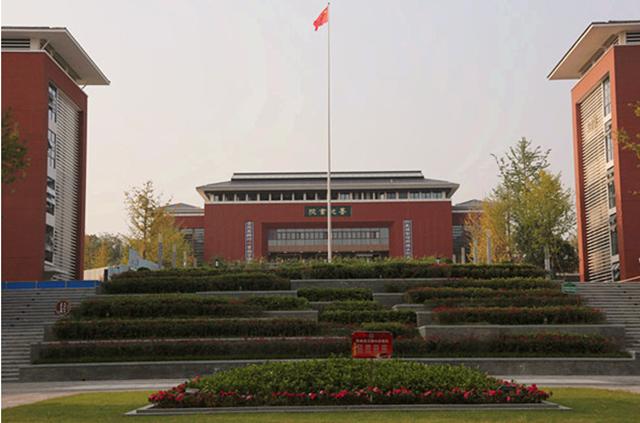 湖北宜昌有几所公办高中,湖北宜昌市最好的高中