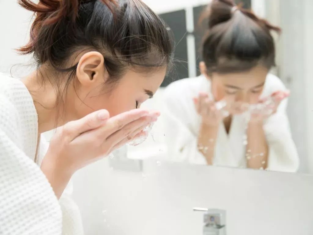 比较靠谱的去黑头方法,实测有效的去黑头方法