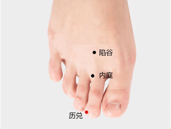 上火引发的咳嗽咽痛吃什么,上火咳嗽喉咙痛怎样降火最快