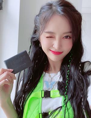 火箭少女吴宣仪穿衣搭配,吴宣仪穿衣风格有多土