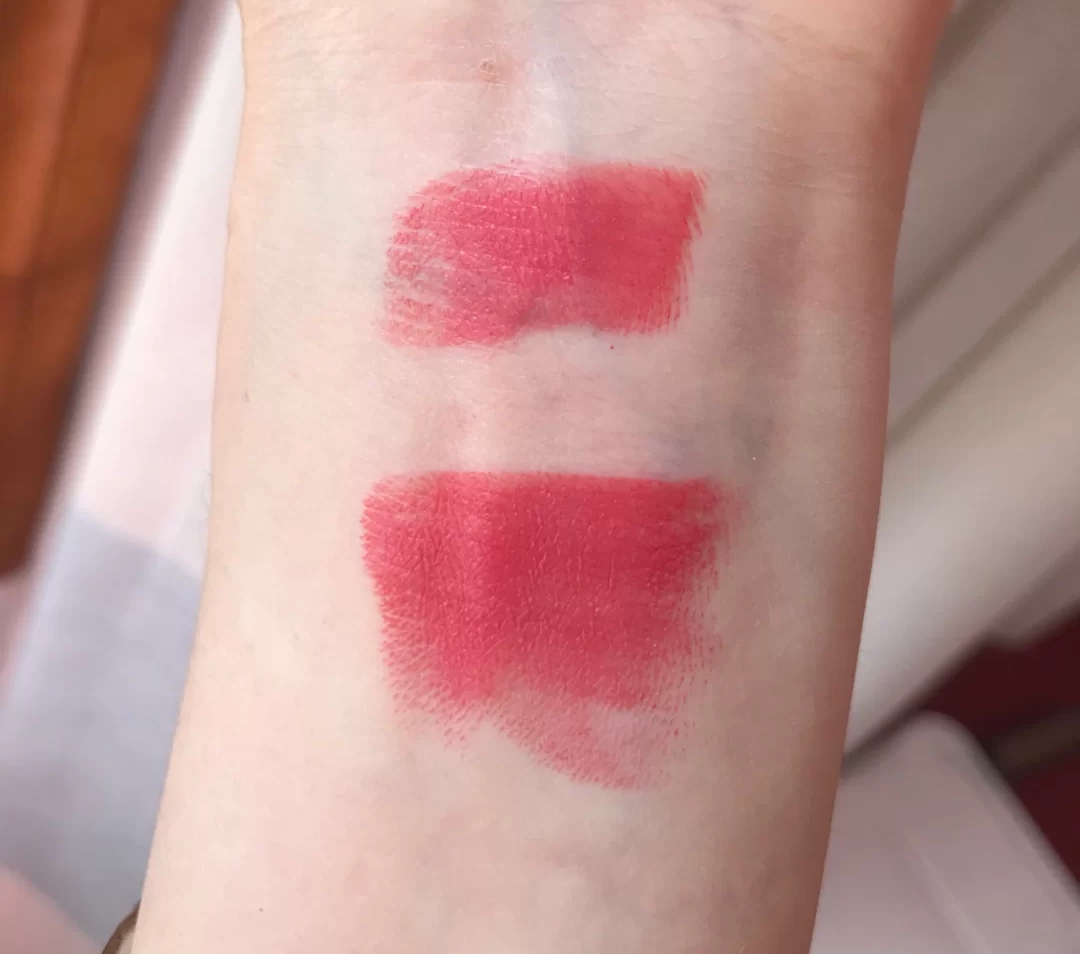 tf黑金细管27显白吗,tf口红经典黑金