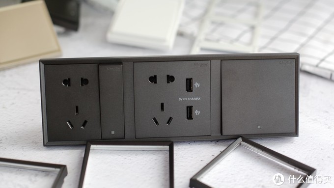 施耐德小夜灯智能感应灯插座,施耐德绎尚带夜灯