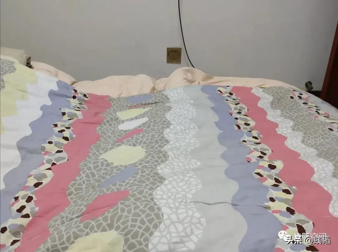 屋子潮湿是有鬼吗,屋子半夜闹鬼