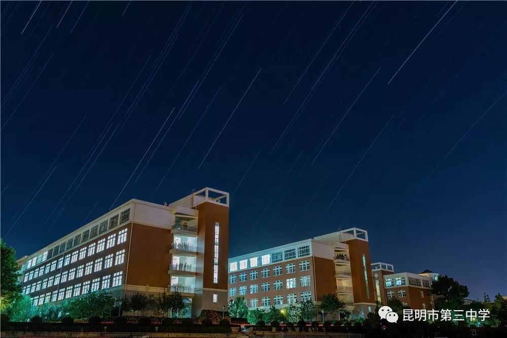 三年级主题征文600字爱国主义,三年级中华魂征文作文