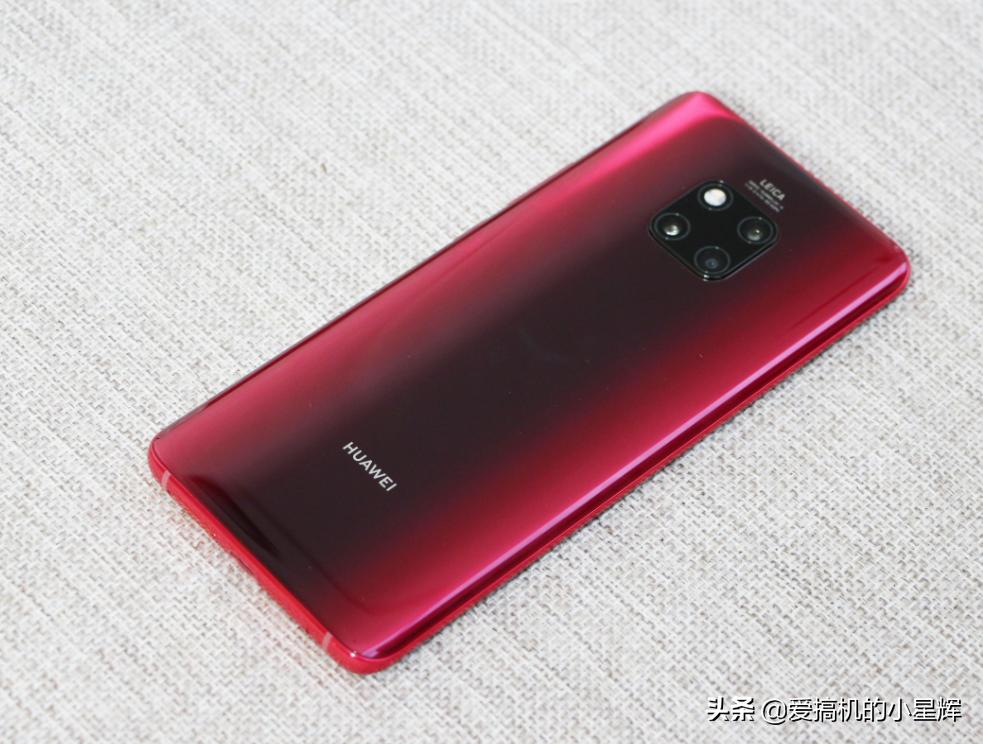 华为再创手机纪录,华为性能最强大的旗舰机