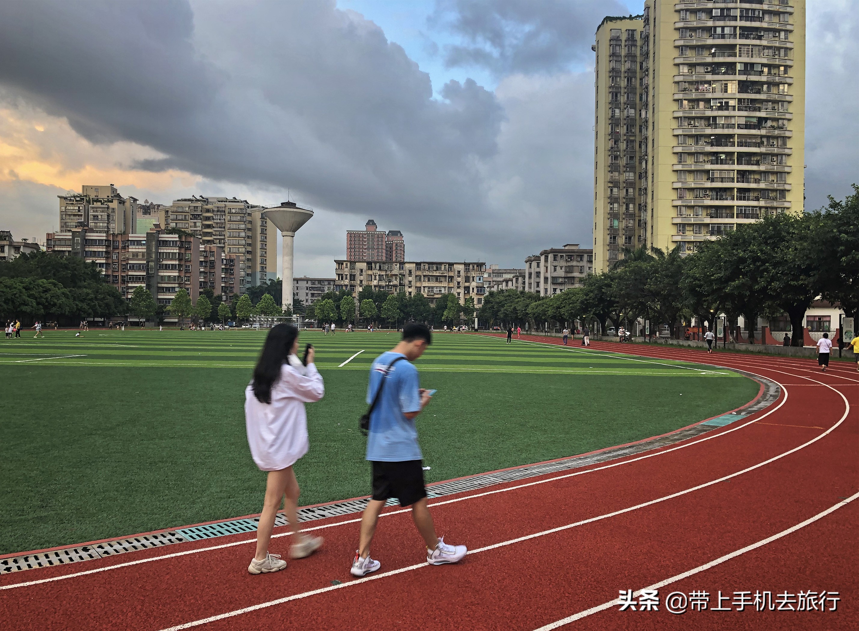 iphone普通照片怎么改成人像模式,iphone拍照原图功能