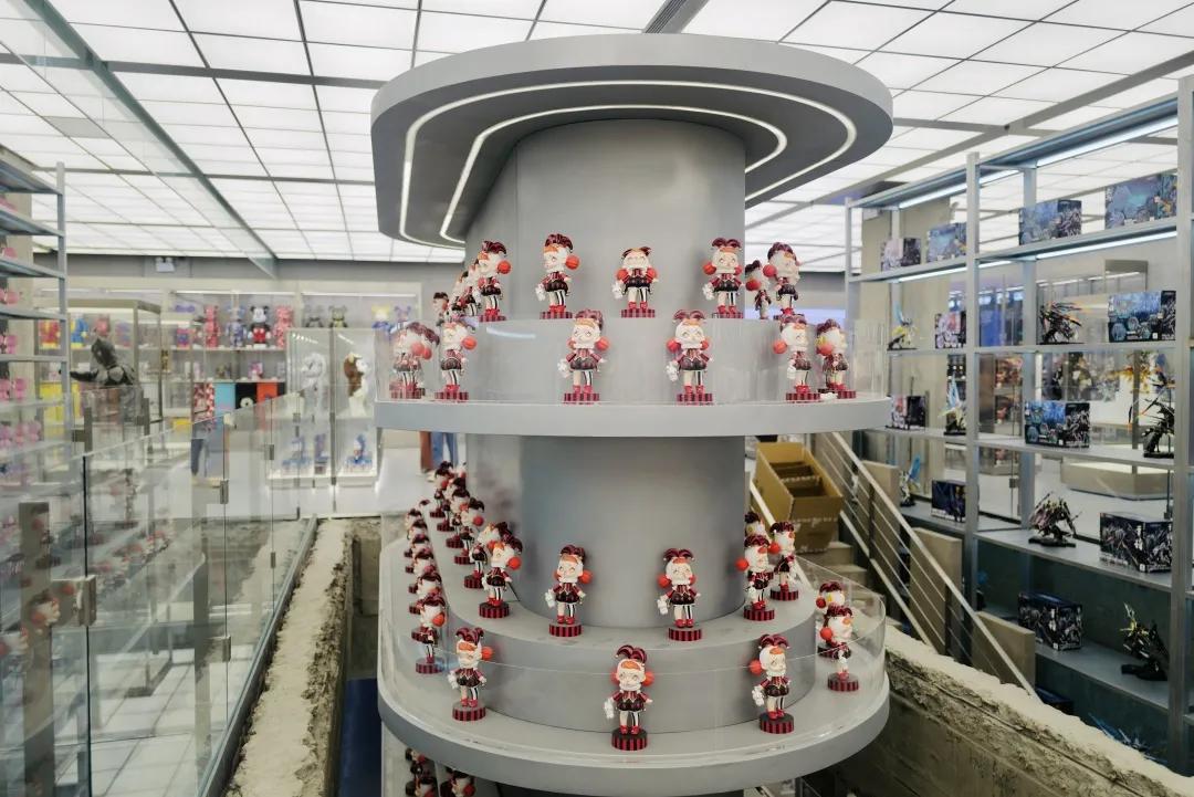 别争了，这条马路才是魔都内卷之王