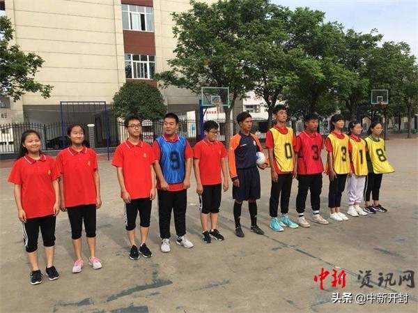 开封市顺河区区长杯校园足球联赛,开封市第十三中篮球队视频