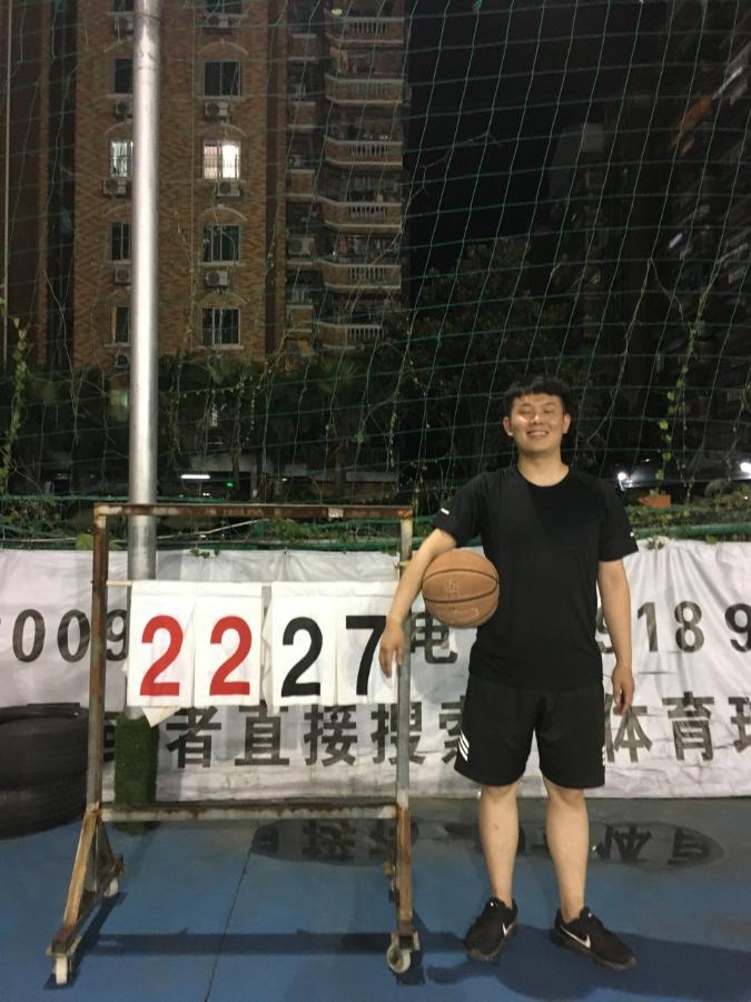 深圳粤迪幸福/王朝新能源车主俱乐部篮球友谊赛热血完结